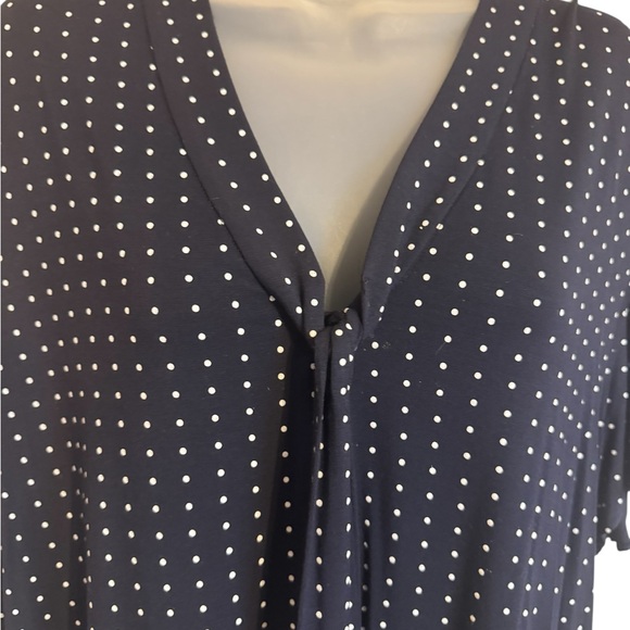 Ralph Lauren Navy /White Polka Dot V-Neck Top PLUS: 2X #N - Picture 2 of 7